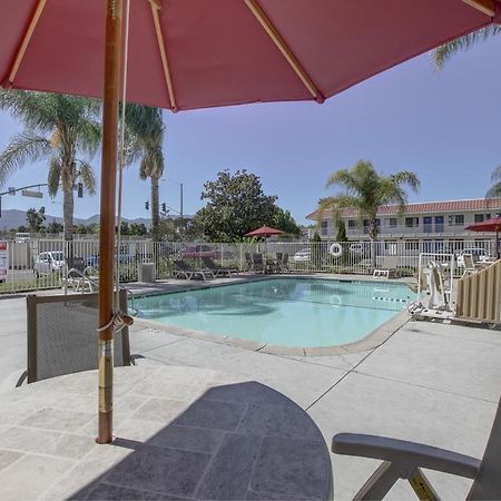 Motel 6-Corona, Ca Zewnętrze zdjęcie
