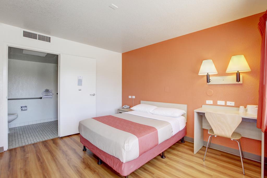 Motel 6-Corona, Ca Zewnętrze zdjęcie