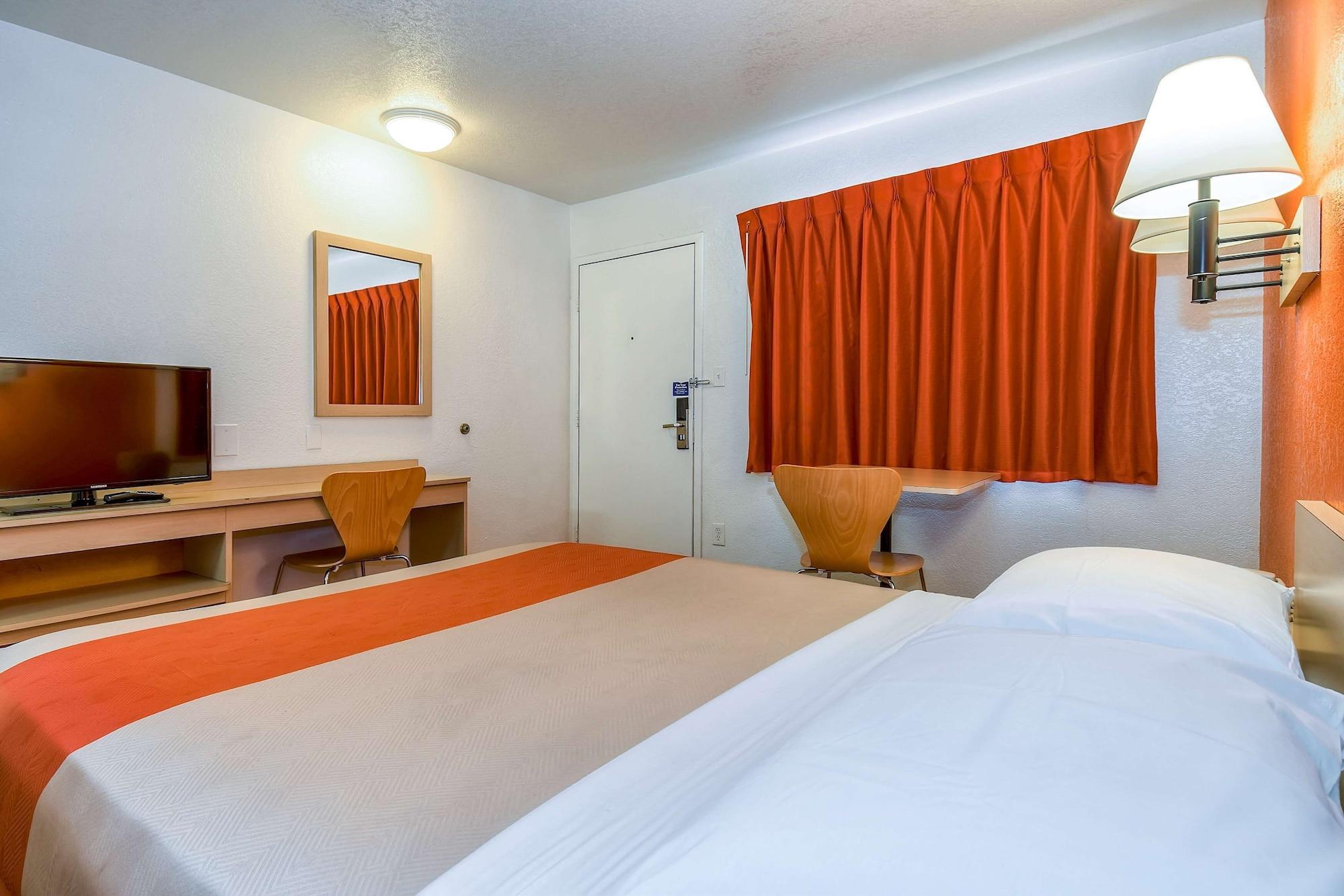 Motel 6-Corona, Ca Zewnętrze zdjęcie